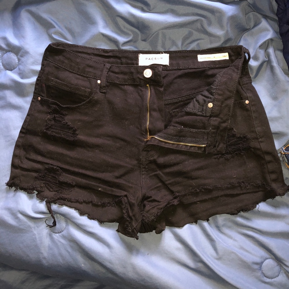 High rise black pacsun shorts